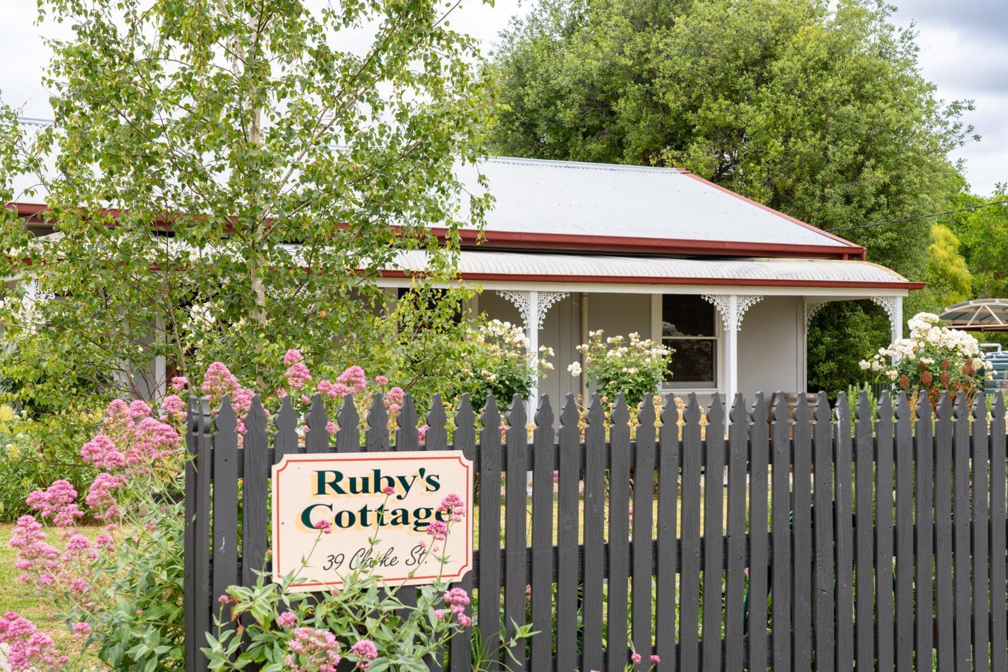 بينولا Ruby'S Cottage المظهر الخارجي الصورة